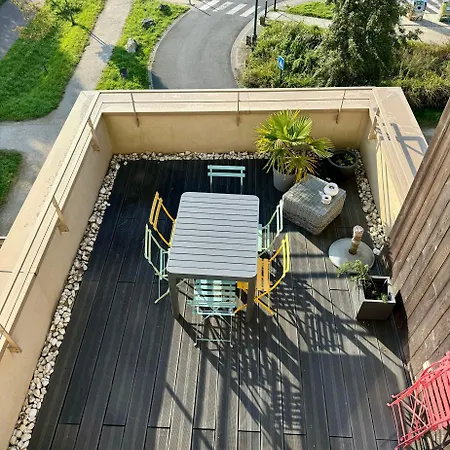 Duplex Vue Disneyland , 3 Chambres, 2 Parkings Apartment Montevrain